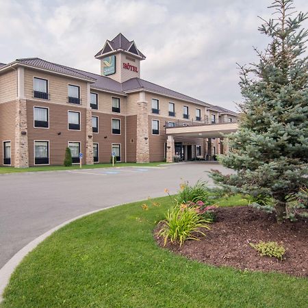 Quality Inn & Suites Val-d'Or Eksteriør billede