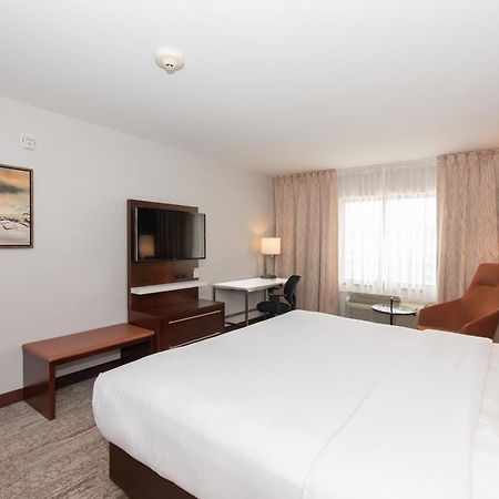Quality Inn & Suites Val-d'Or Eksteriør billede