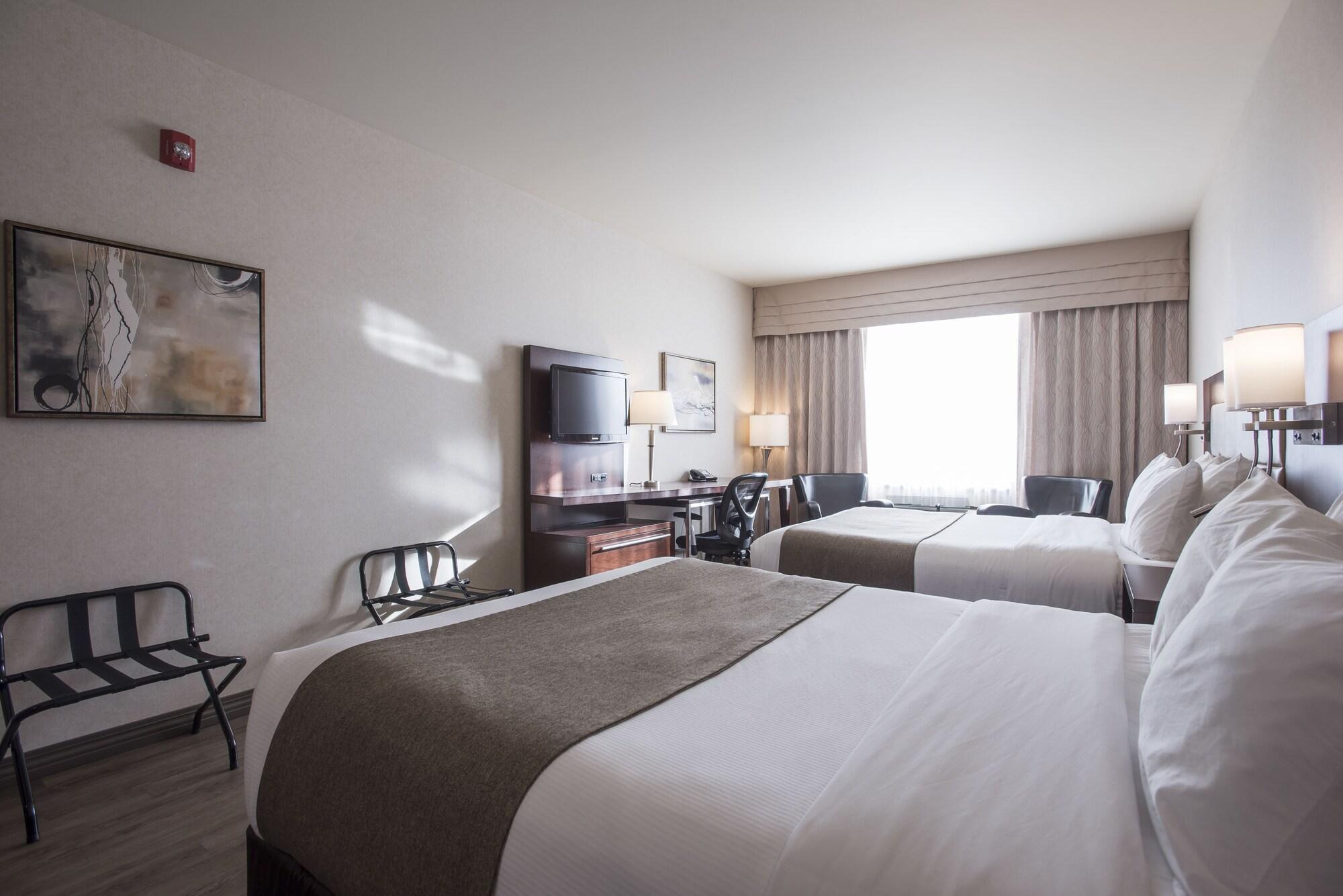 Quality Inn & Suites Val-d'Or Eksteriør billede