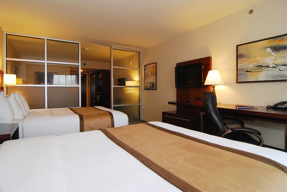 Quality Inn & Suites Val-d'Or Værelse billede